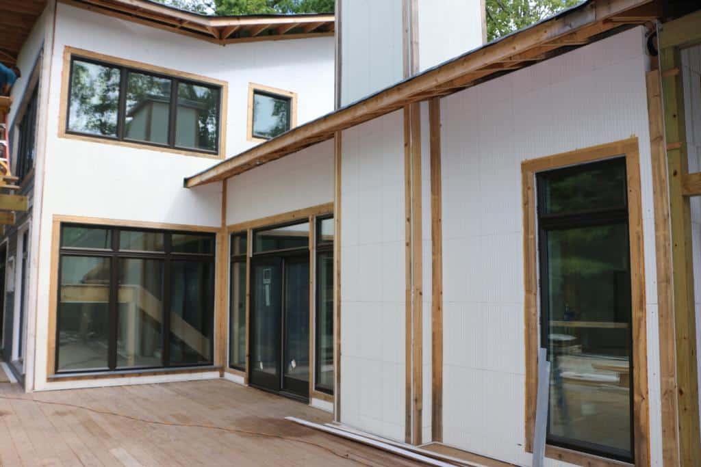 Should I Insulate My Exterior Walls? InSoFast