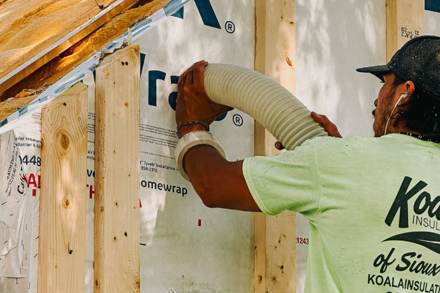 X-Bracket System | Roof Insulation For Storm Resistant Homes